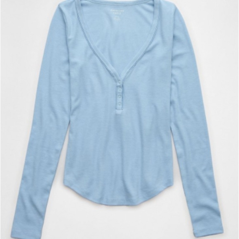 American Eagle Outfitters Sky Blue Long Sleeve Tee